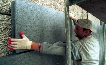 Spółka, która prowadzi remonty budynków w celu ich wynajmowania zapłaci podatek od nieruchomości wed