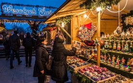 Jarmark Bożonarodzeniowy to dla wielu warszawiaków pretekst do corocznego spotkania z przyjaciółmi i