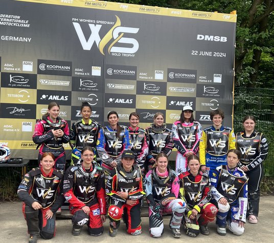 Uczestniczki zawodów  FIM Women’s Speedway Gold Trophy