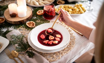 Kolacja wigilijna dla czterech osób kosztuje w tym roku 145 zł