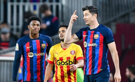 Alejandro Balde (z lewej) nagrał filmik razem z Sergim Roberto