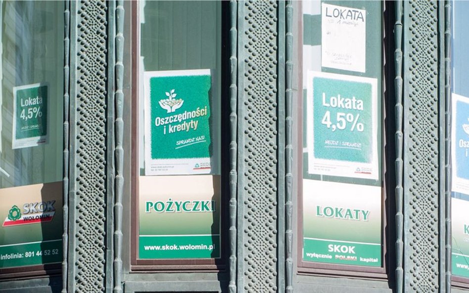 SKOK Wołomin upadł w lutym 2015 r. Od tamtej pory trwa postępowanie