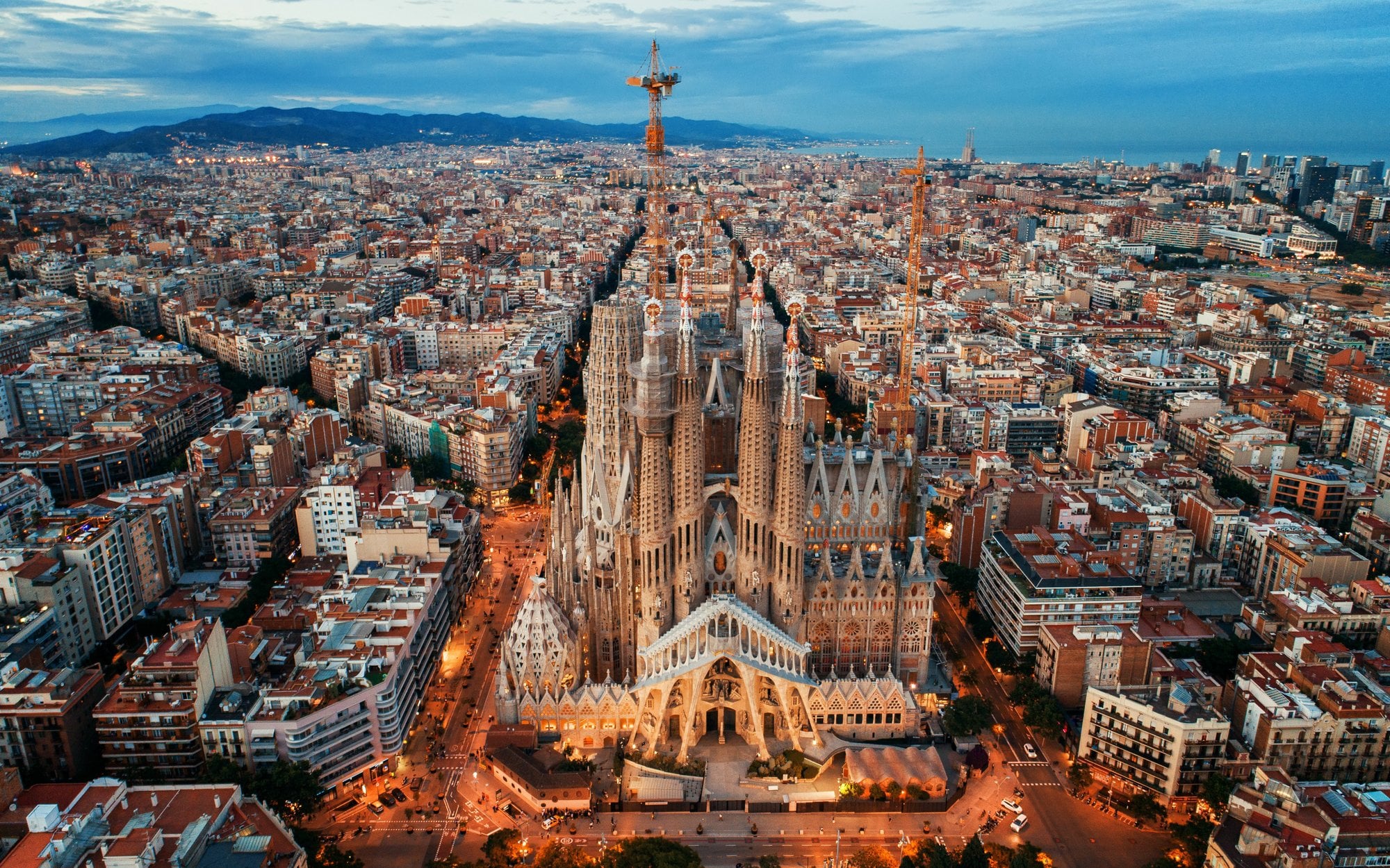 Sagrada Família: Wykuty w kamieniu religijny poemat ludzkości