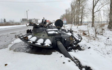 Rosyjski czołg zniszczony w pobliżu Charkowa