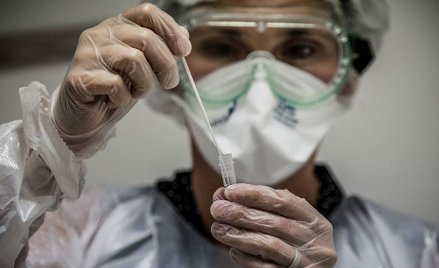 Koronawirus w Polsce: 974 nowe zakażenia, zmarło 28 osób