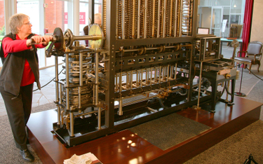 Maszyna różnicowa Babbage’a (zbudowana w latach 1989–1991 według jego rysunków)