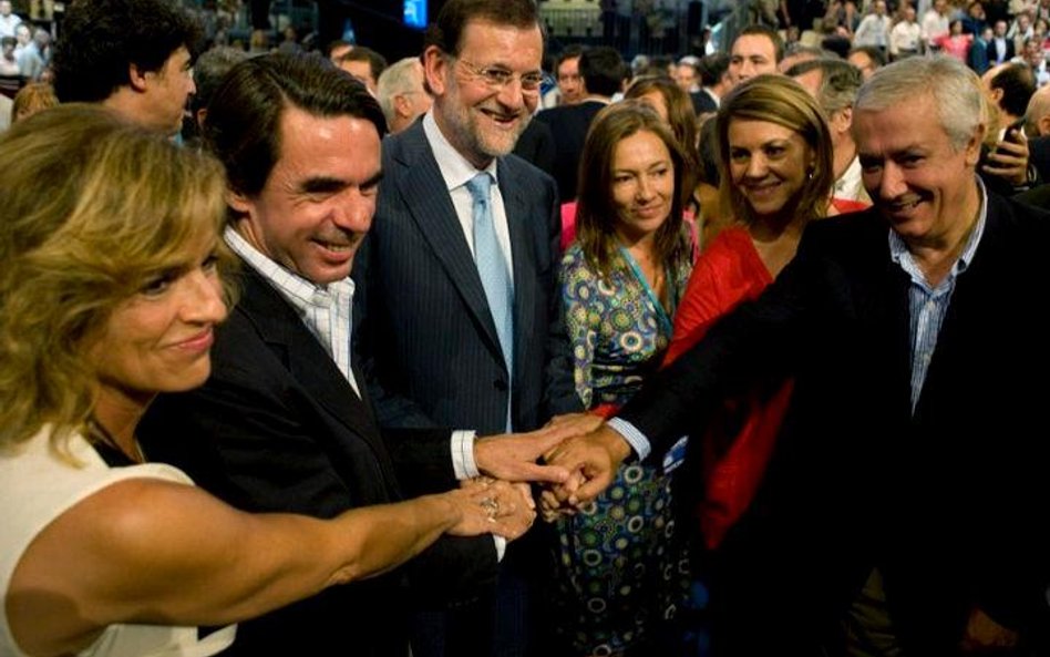 Mariano Rajoy lider Partii Ludowejand z żoną Elvirą Fernandez Balboa