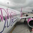 Choć wzrasta liczba pasażerów Wizz Air woli obciąć część rejsów, żeby nie ponosić ryzyka związanego 