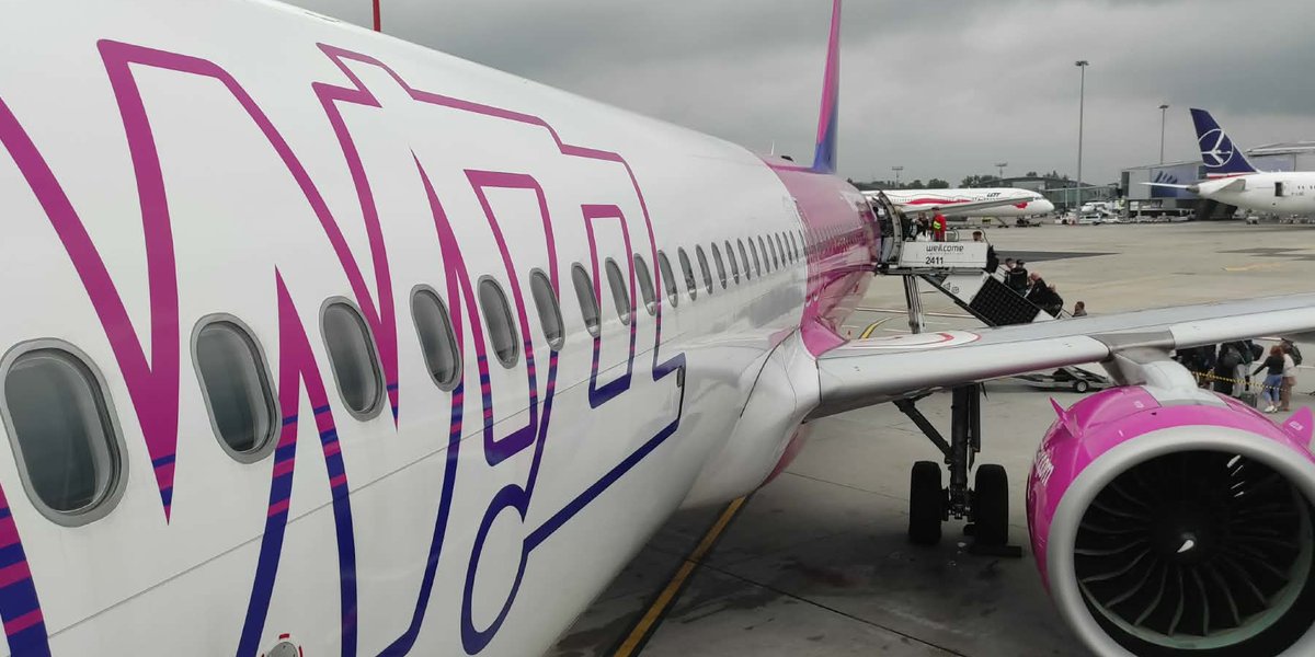 Wizz Air i Ryanair tną rejsy przez ceny paliwa i geopolitykę