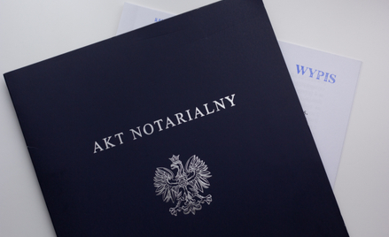 Trudno zdobyć akt notarialny z własnym podpisem