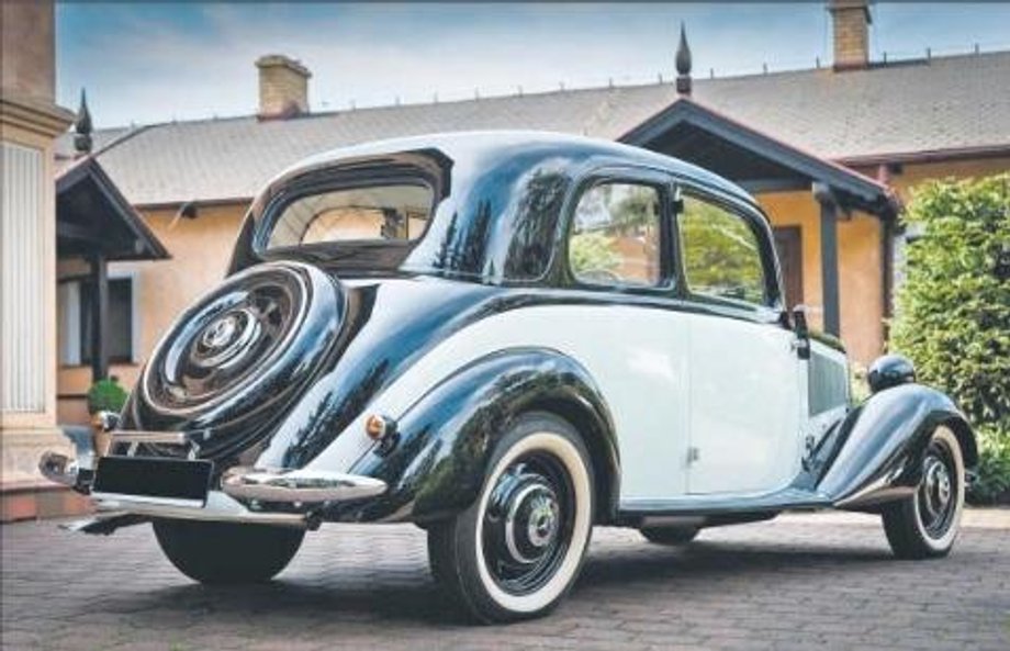 Wóz ma przedni napęd, z tyłu znajduje się niemały bagażnik.