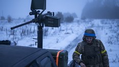 Ukraiński żołnierz na wschodzie kraju