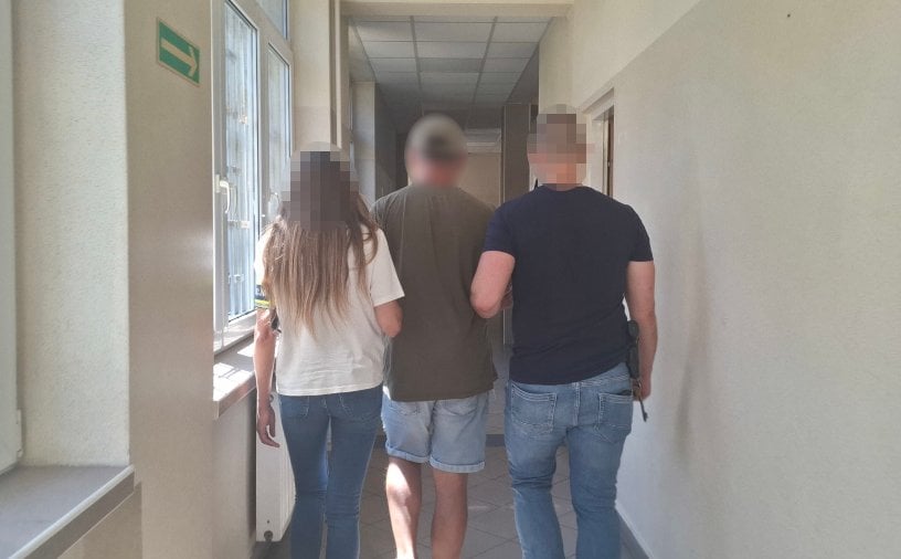 Ponad 10 kg narkotyków w skrytkach auta. Policja udaremniła przemyt z Hiszpanii