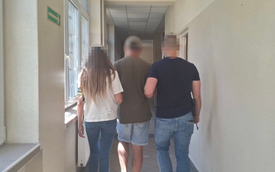 Policjanci z warszawskiej Woli udaremnili międzynarodowy przemyt narkotyków