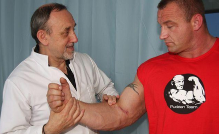 Gdy Mariusz Pudzianowski zerwał mięsień prawego bicepsa, myślał, że to już koniec jego kariery stron