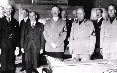 Spotkanie przywódców wielkich mocarstw w Monachium 29 września 1938 r. W pierwszym rzędzie od lewej 
