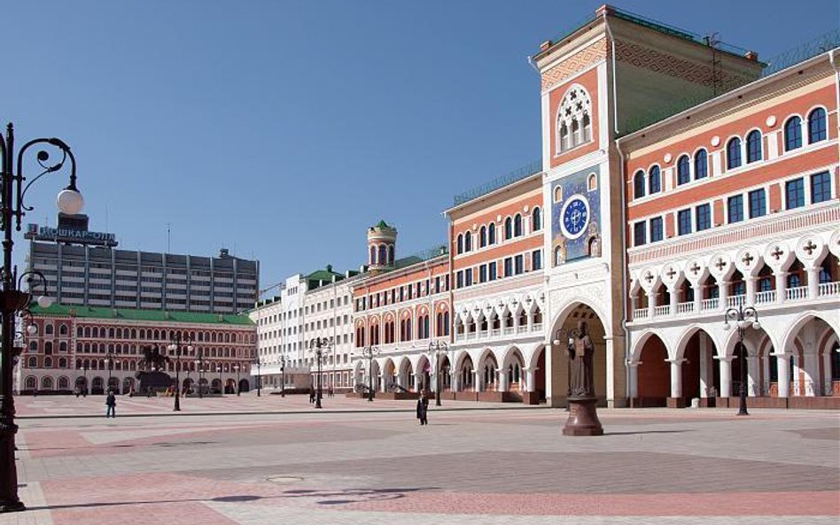 Rosja: Złoty kicz najbiedniejszych republik