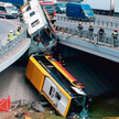 Badania wykazały, że kierowca autobusu, który spadł na Wisłostradę, był pod wpływem narkotyków