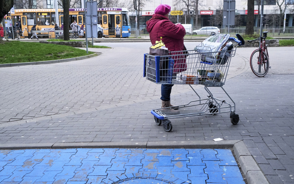 Inflacja w Polsce nieznacznie przyspieszyła. GUS podał najnowsze dane