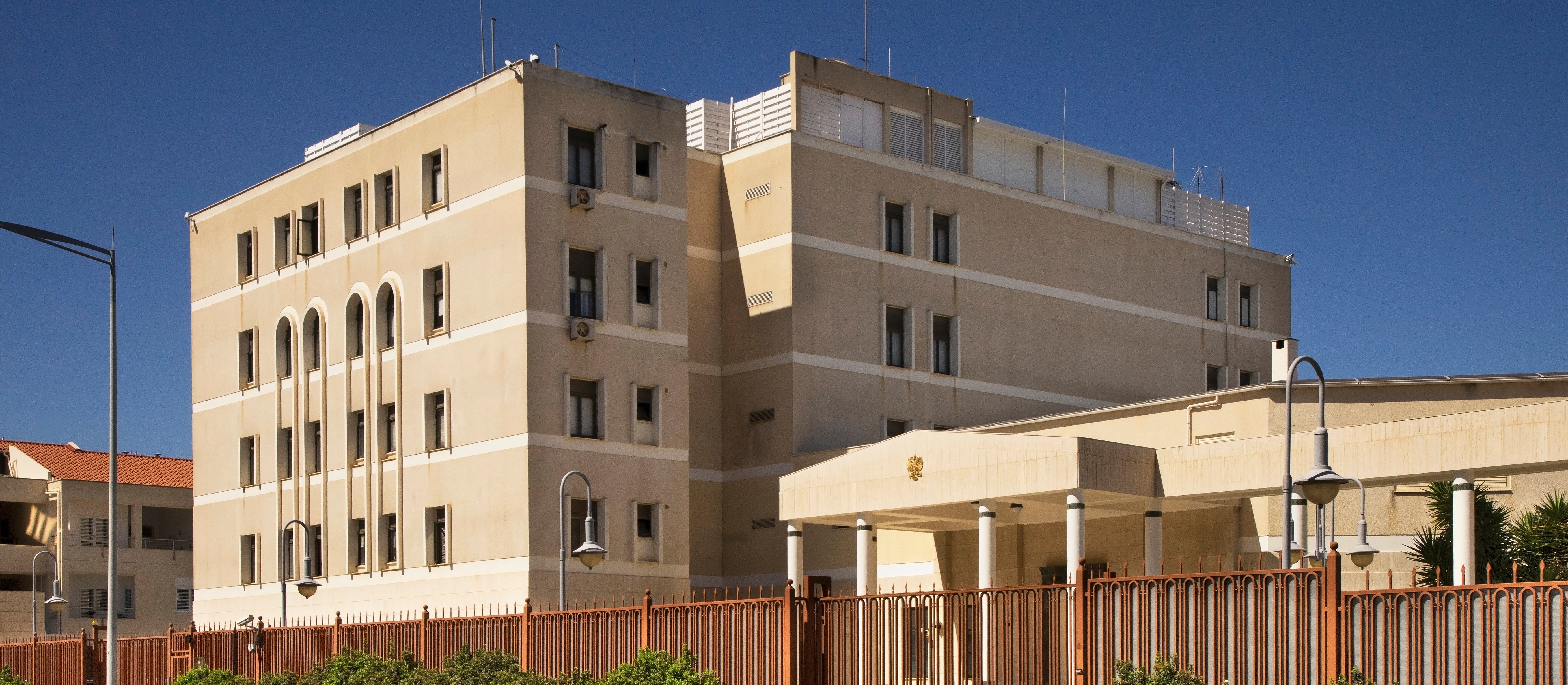 Cypr. Zaginiony oligarcha, nieżyjący oficer GRU, oskarżenia o korupcję