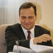 Radosław Sikorski żartuje: Kaczyński chce, by rząd przyznał, że zamordował mu brata