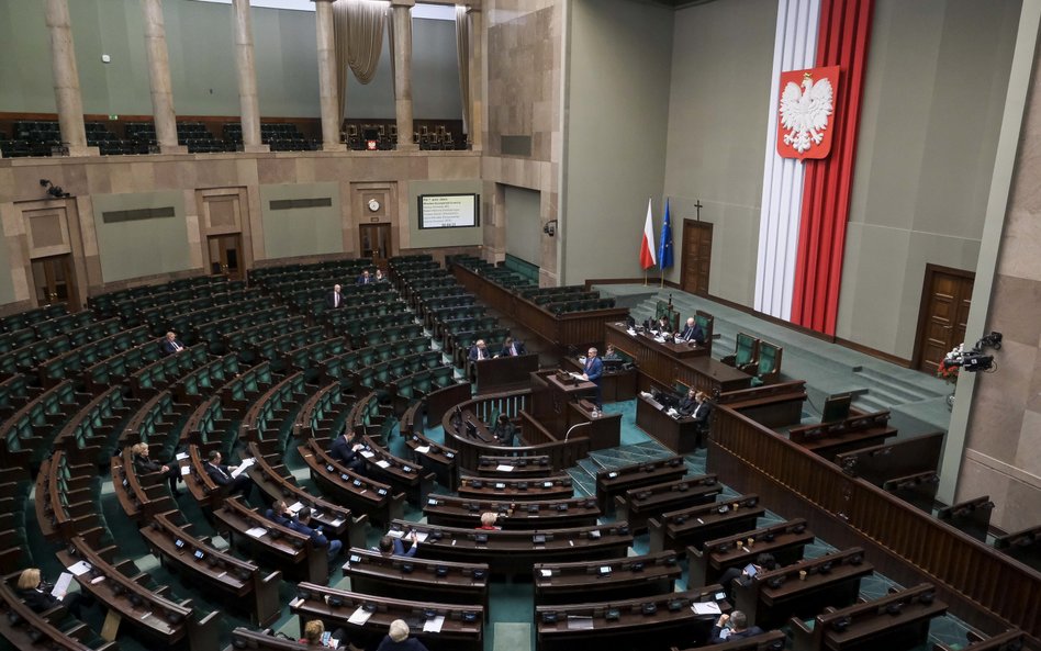 Projekt ustawy zmieniającej Kodeks wyborczy został skierowany w środę do dalszych prac m.in. głosami