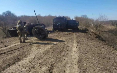 Zniszczone rosyjskie pojazdy wojskowe w obwodzie sumskim