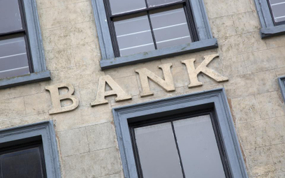 Ewentualne odbicie zysków banków nie zwiastuje jeszcze hossy w branży