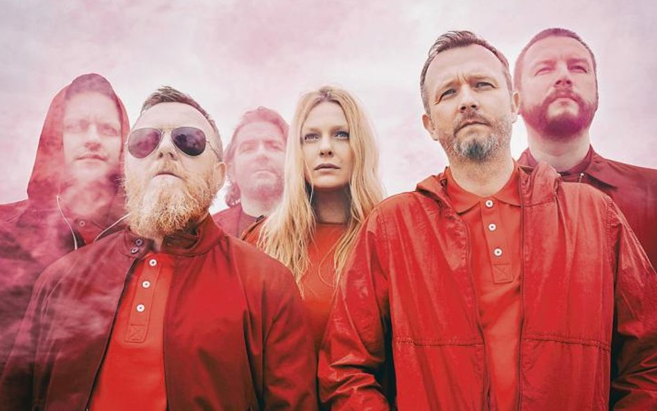 Hey zagra przeboje z nowej płyty „Błysk”. Fot. Zuza Krajewska