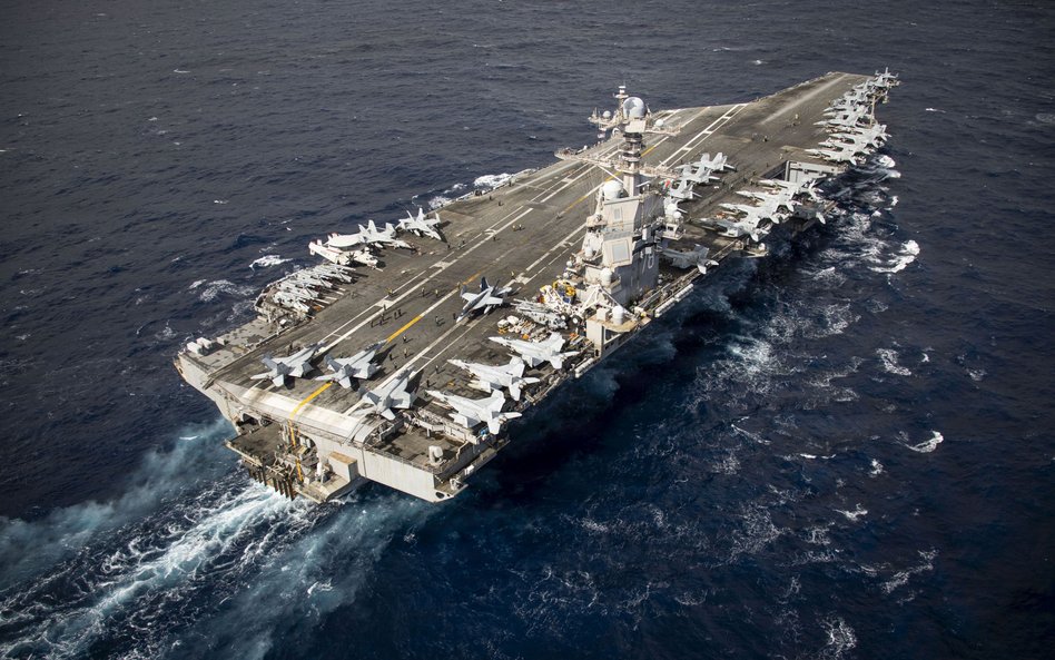 Największy lotniskowiec na świecie, USS Gerald R. Ford (CVN-78), na Morzu Śródziemnym, 22 marca 2026