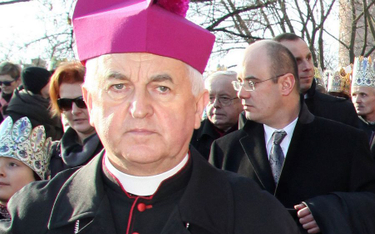 Ruszył bezprecedensowy w Polsce kościelny proces karny ws. biskupa Szkodonia