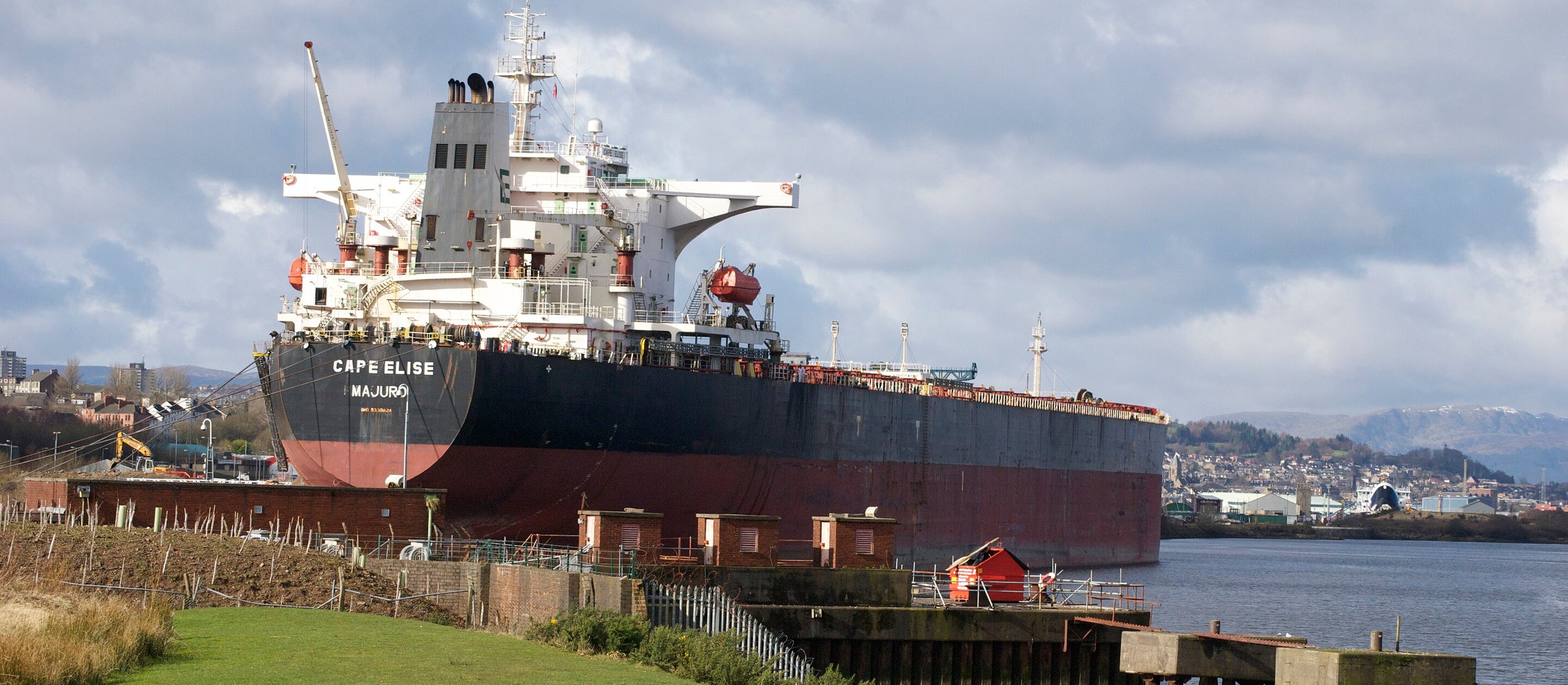 Zmaleją rekordowe ceny wielkich masowców