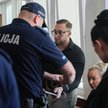 Łukasz Żakoraz jego pełnomocniczka, mec. Izabela Ławińska na sali rozpraw Sądu Rejonowego dla Warsza