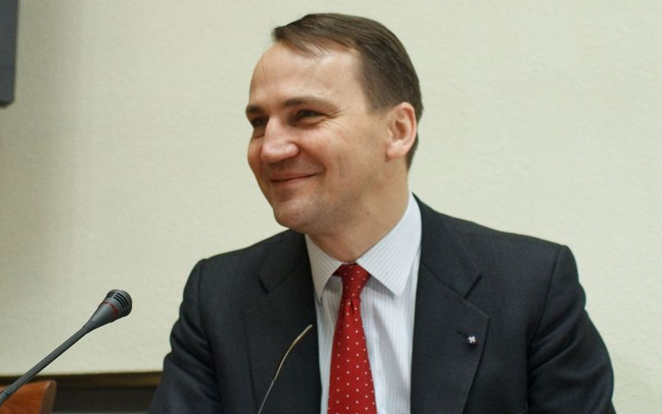 Radosław Sikorski: Różaniec do granic? Nie przepracowaliśmy dorobku Oświecenia