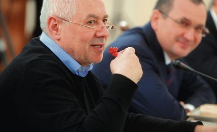 Gleb Pawłowski: „Portret z czerwoną porzeczką”. Lilia Szewcowa: spojrzenie z boku