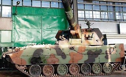 Superhaubice na gąsienicach z Korei