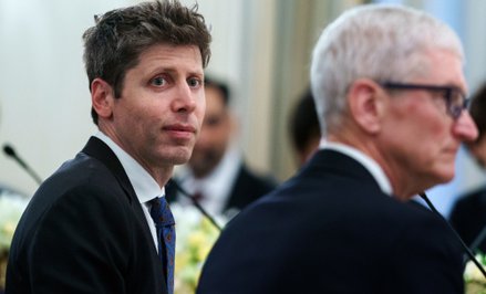 Sam Altman, szef OpenAI i Tim Cook, stojący na czele Apple jeszcze niedawno byli partnerami. Teraz s