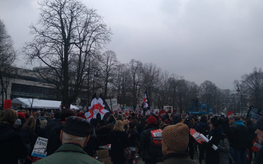 Protest kobiet w Warszawie. Ratusz: 55 tys. uczestników