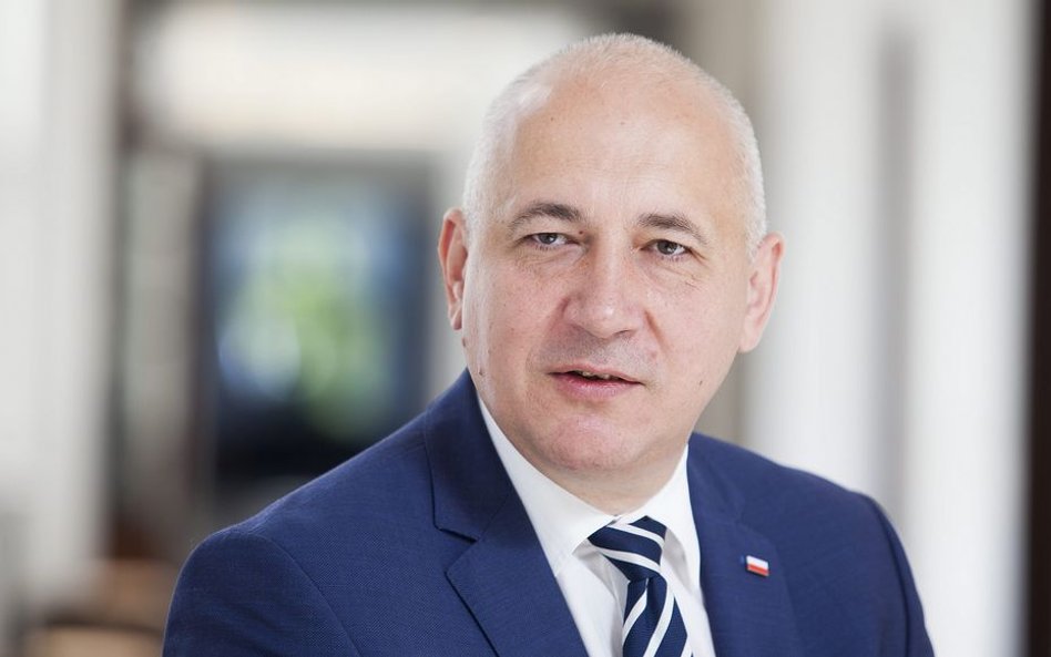 Brudziński przeprasza za przerwanie meczu trampkarzy
