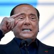 Zakażony wirusem Berlusconi w szpitalu. "Dalsze badania"