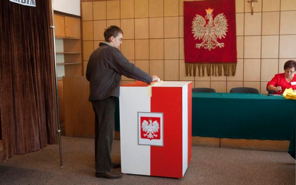 Oszukują przed wyborami samorządowymi