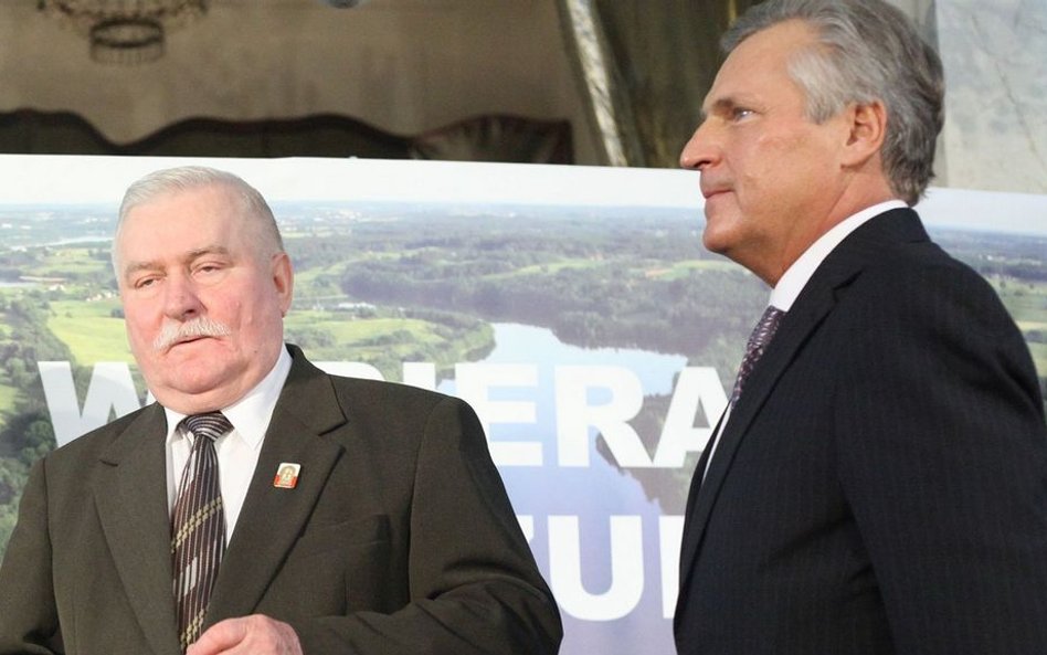 Wałęsa, Kwaśniewski i Marcinkiewicz na taśmach kelnerów