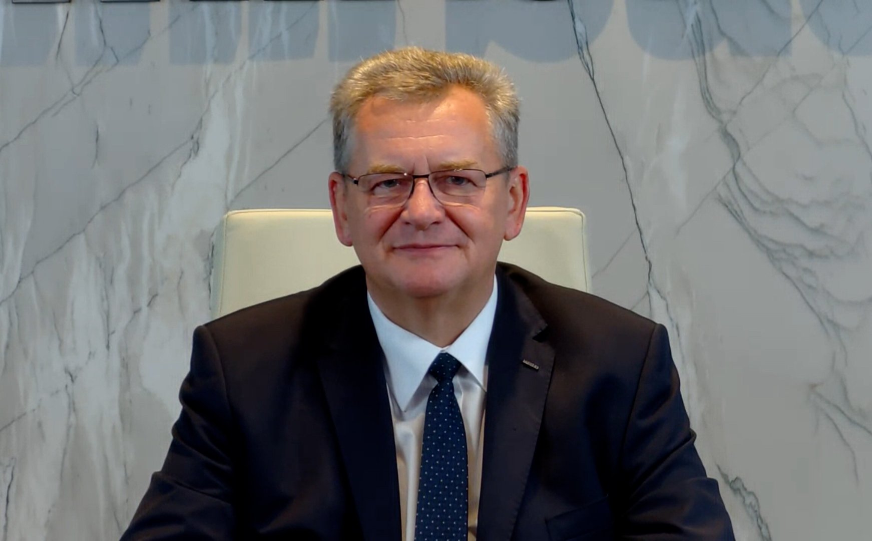 Mirbud walczy o trzy duże zlecenia kolejowe