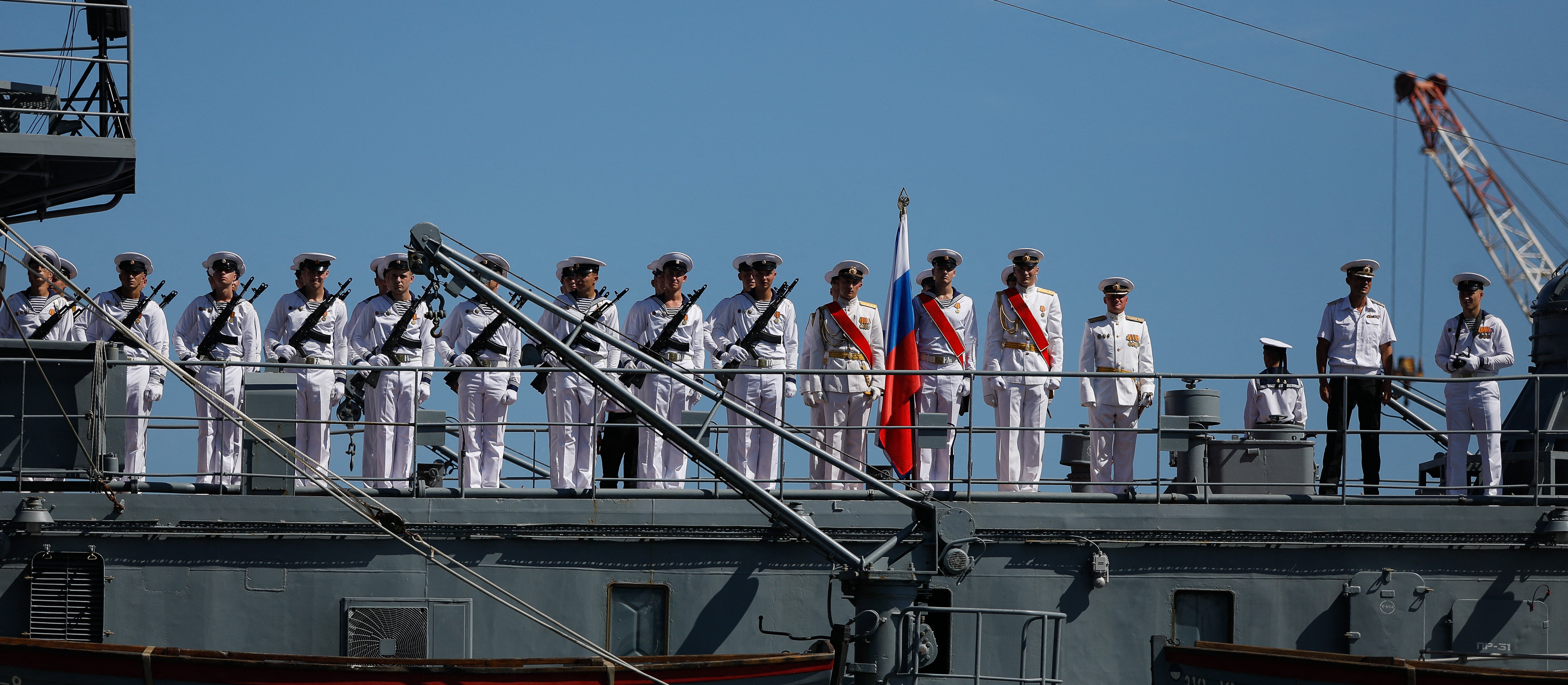 Wojna Putina zatapia stocznie Rosji. Nie płacą i zwalniają