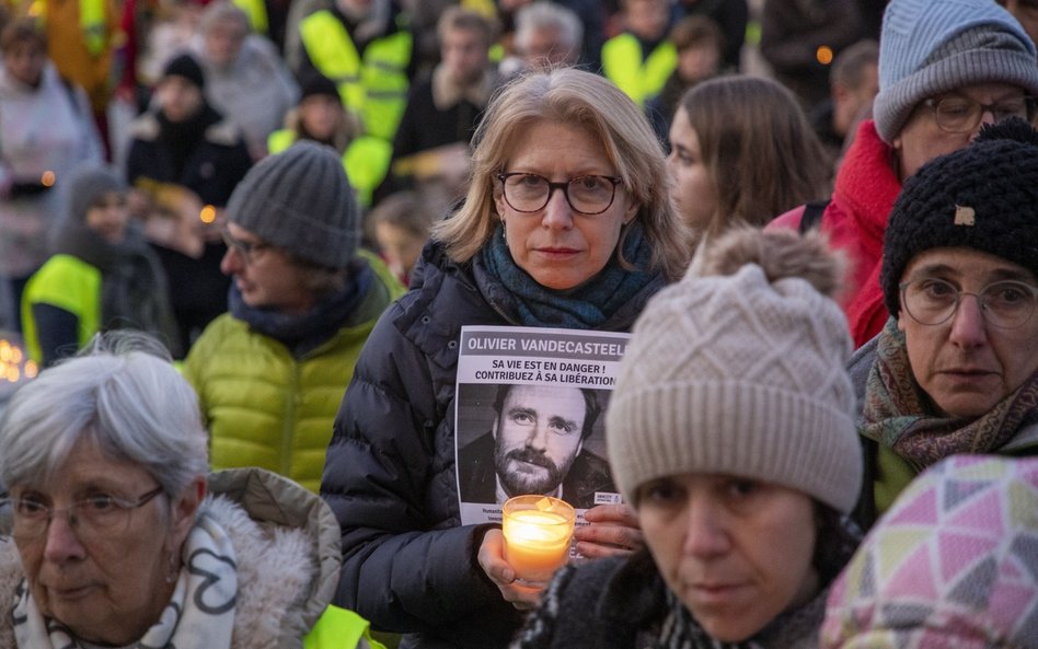 Demonstracja w obronie pracownika organizacji humanitarnej Oliviera Vandecasteele, przetrzymywanego 