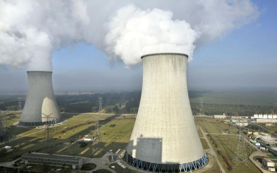 Nowe moce w energetyce z problemami