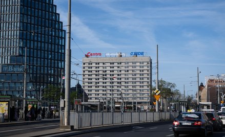 Akademików wciąż za mało. Studenci muszą walczyć o mieszkania na rynku najmu. Na zdjęciu Dom Studenc