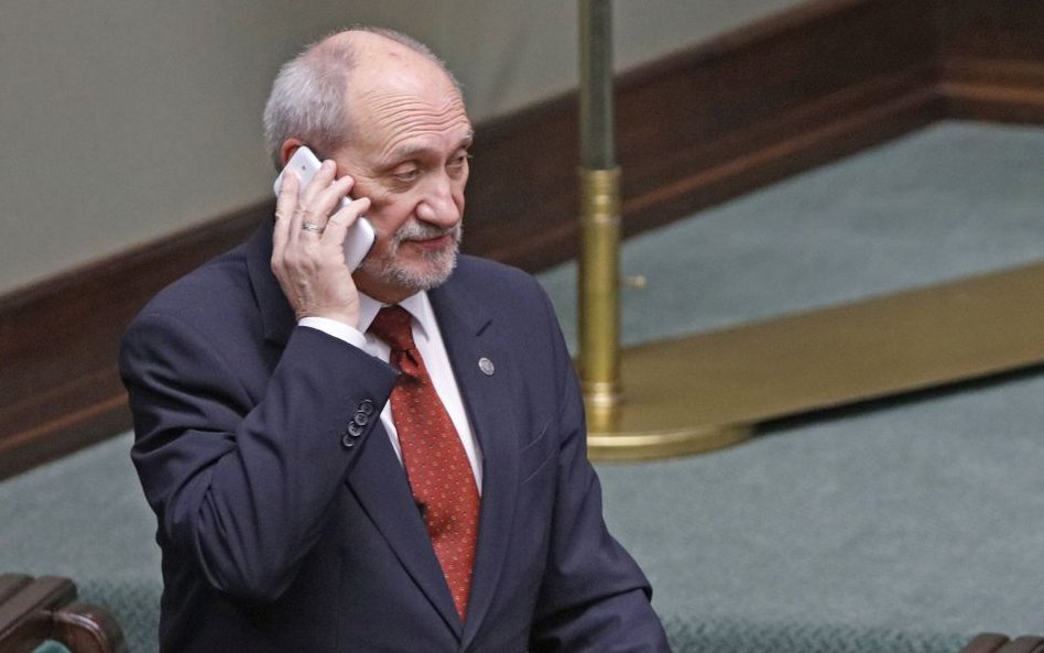Szef MON Antoni Macierewicz