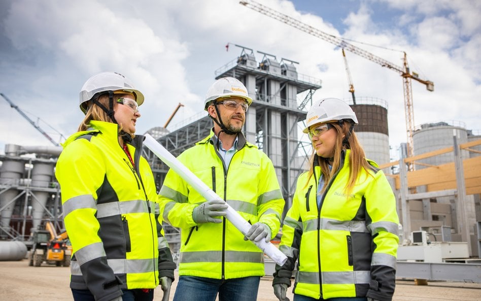 Budimex w 2025 r. błysnął rentownością segmentu budowlanego.