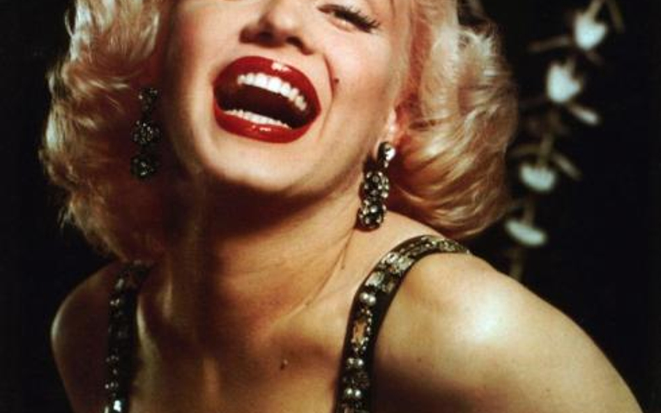 Marilyn Monroe nie żyje od ponad 50 lat, ale nadal reklamuje np. perfumy